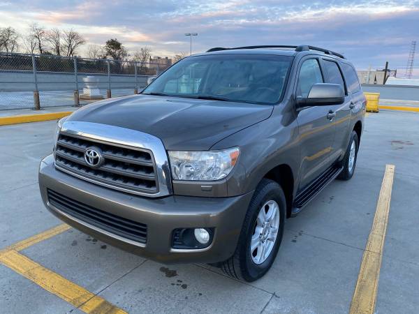 2010 Toyota Sequoia sr5 !!! 1 Owner - cars & trucks - by dealer -... for sale in Jamaica, NY – photo 22