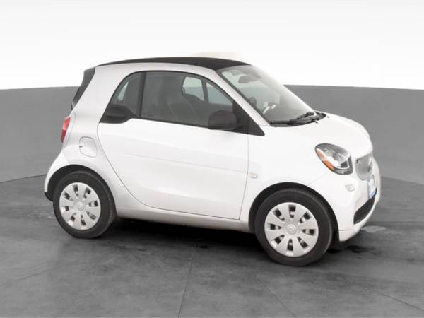 2017 smart fortwo Pure Hatchback Coupe 2D coupe White - FINANCE... for sale in South El Monte, CA – photo 14