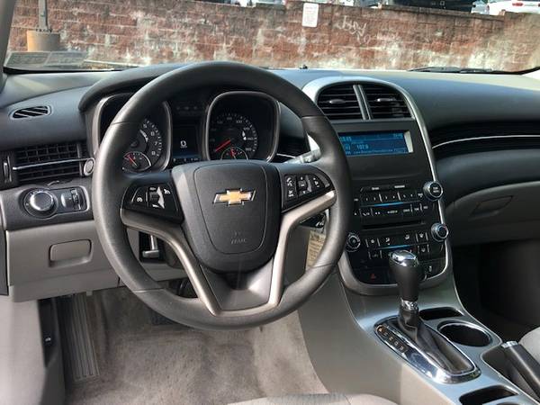 ▲▲2015 Chevrolet Malibu = MODERN SEDAN/ 90,000 MILES/ ONSTAR!! for sale in Pittsburgh, PA – photo 8