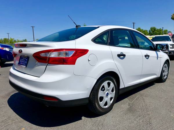 ** 2014 FORD FOCUS ** LOW MILES for sale in Anderson, CA – photo 3