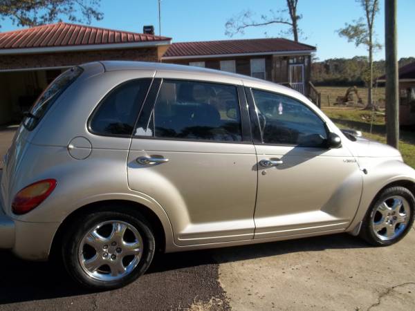 Chrysler PT Cruiser - cars & trucks - by owner - vehicle automotive... for sale in Collins, MS – photo 7