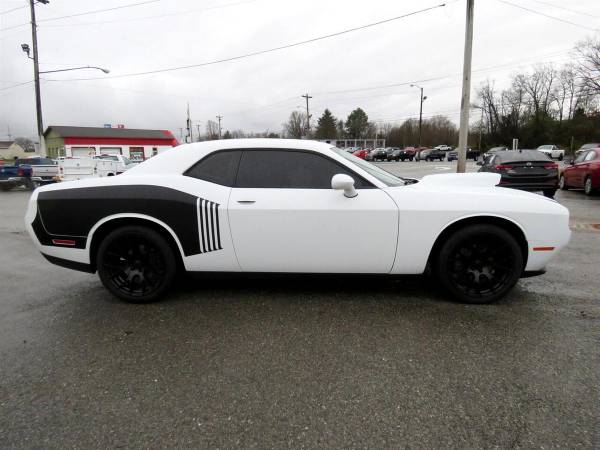 2015 Dodge Challenger 2dr Cpe SXT - - by dealer for sale in Cookeville, TN – photo 2