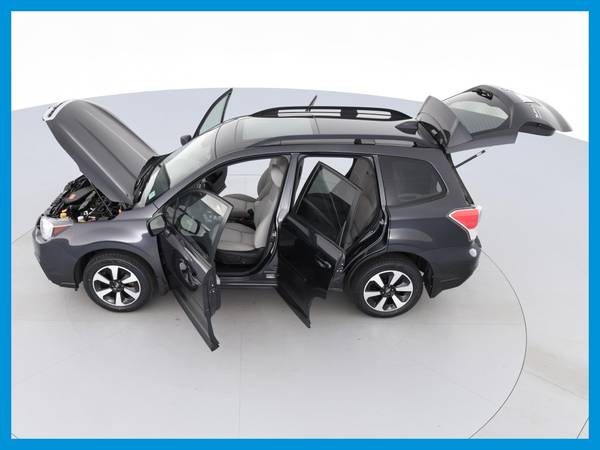 2018 Subaru Forester 2 5i Premium Sport Utility 4D hatchback Gray for sale in Oklahoma City, OK – photo 16