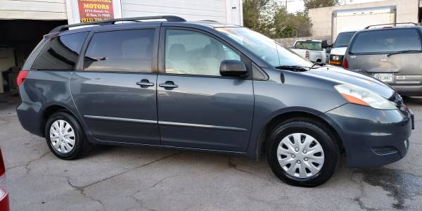 2007 toyota sienna for sale in El Paso, TX – photo 4