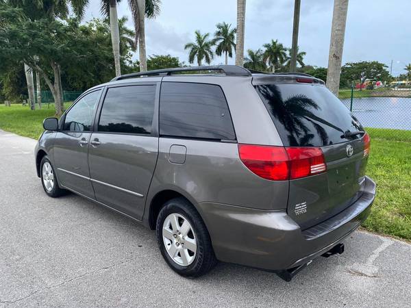 2004 Toyota Sienna $3999 - cars & trucks - by owner - vehicle... for sale in Fort Myers, FL – photo 4