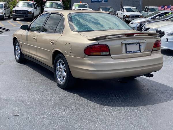 2000 Oldsmobile Intrigue GLS Automatic COLD AC Chrome Alloy Wheels for sale in Pompano Beach, FL – photo 2
