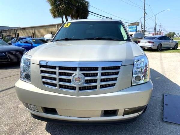 2013 Cadillac Escalade Luxury - EVERYBODY RIDES!!! - cars & trucks -... for sale in Metairie, LA – photo 2