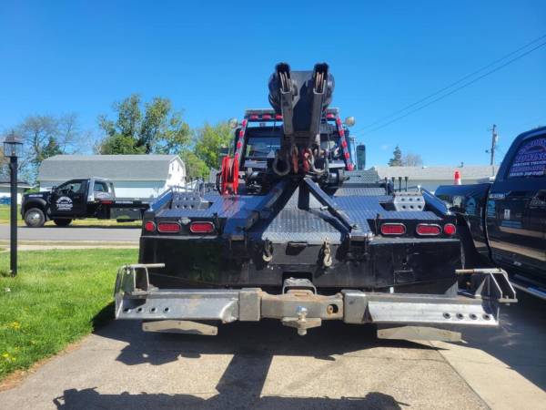 2001 Freightliner Medium Duty Tow Truck for sale in Sandusky, OH – photo 3