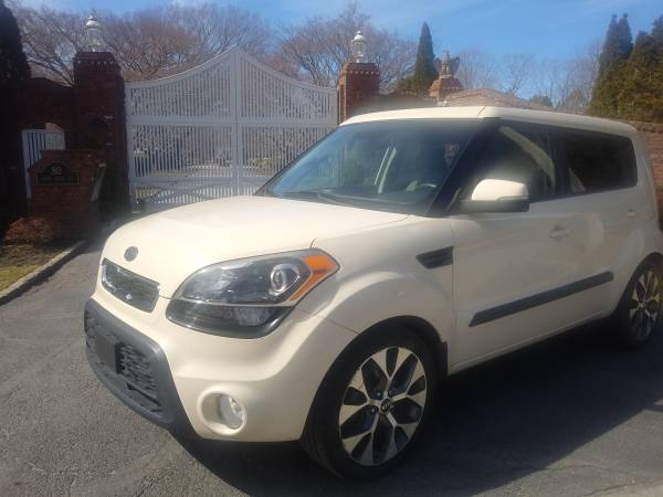 KIA SOUL - - by dealer - vehicle automotive sale for sale in Brightwaters, NY – photo 3