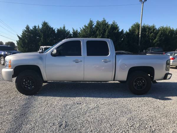 2011 CHEVY SILVERADO 1500 4WD! - cars & trucks - by dealer - vehicle... for sale in Athens, AL – photo 8