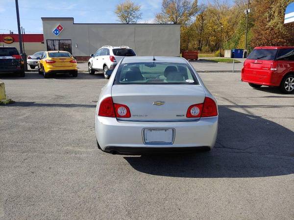 2011 Chevrolet Chevy Malibu LT 4dr Sedan w/1LT Your Job is Your... for sale in Youngstown, OH – photo 7