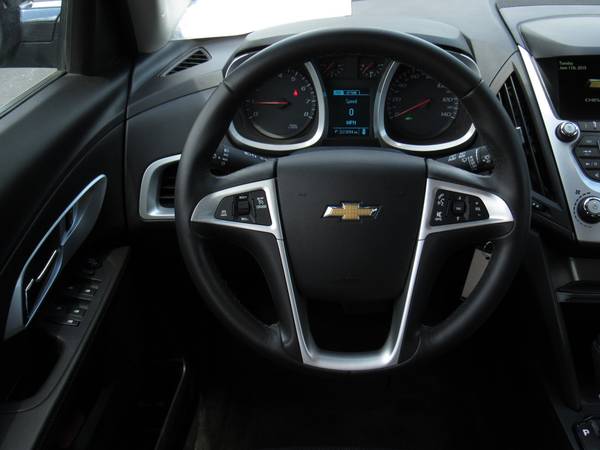 2017 Chevrolet Equinox LT Excellent Used Car For Sale for sale in Sheboygan Falls, WI – photo 6