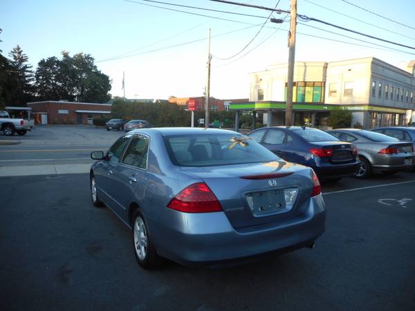2007 HONDA ACCORD EX, 5 SPEED MANUAL. for sale in Whitman, MA – photo 3