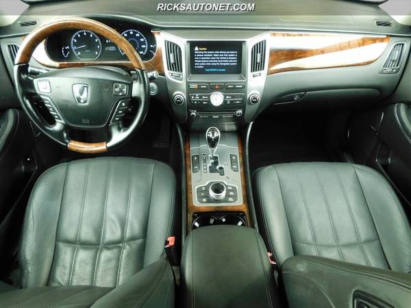 2012 Hyundai Equus Luxury Sedan (think Mercedes) for sale in Cedar Rapids, IA – photo 7