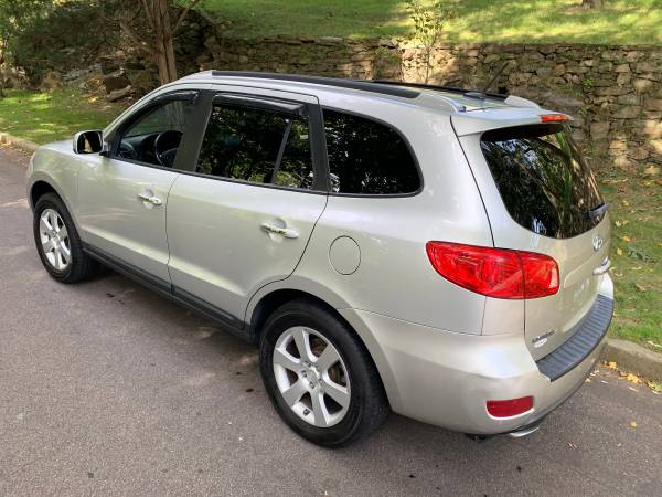 2008 HYUNDAI SANTA FE LIMITED SUV AWD (4X4), FULLY LOADED, NO ACCIDENT for sale in Bridgeport, NY – photo 2