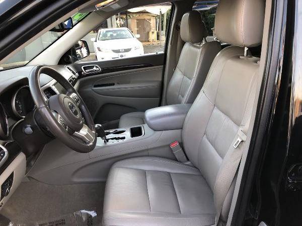 2013 Jeep Grand Cherokee - - cars & trucks - by dealer - vehicle... for sale in Arlington, District Of Columbia – photo 15