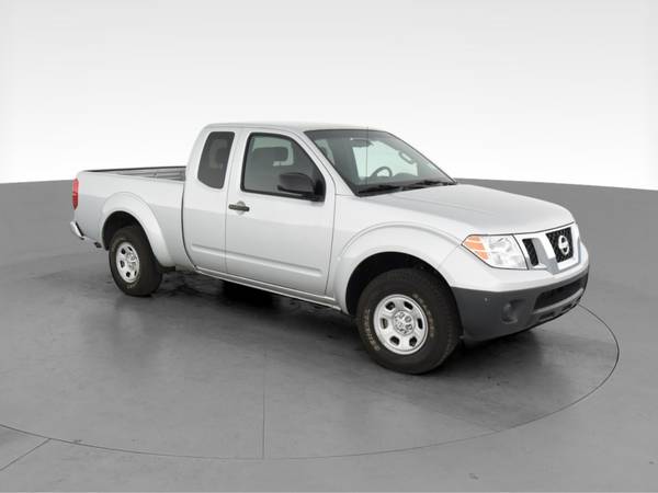 2017 Nissan Frontier King Cab SV Pickup 2D 6 ft pickup Gray -... for sale in South Bend, IN – photo 15