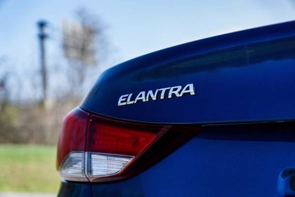2016 Hyundai Elantra Se - - by dealer - vehicle for sale in Bennington, NY – photo 14