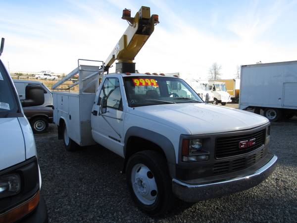 1995 Boom Bucket Truck Low Price 9, 999 - - by dealer for sale in Pacific, WA – photo 2