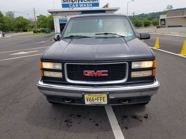 1997 GMC suburban very clean for sale in Other, PA – photo 10