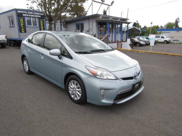 2013 Toyota Prius Plug-in Hybrid Advanced, 90 MPG City/102 MPG Hyw for sale in Portland, OR – photo 8