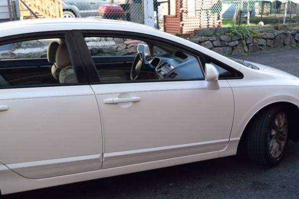 *2011* *Honda* *Civic* *EX 4dr Sedan 5A* - cars & trucks - by dealer... for sale in Paterson, NY – photo 14