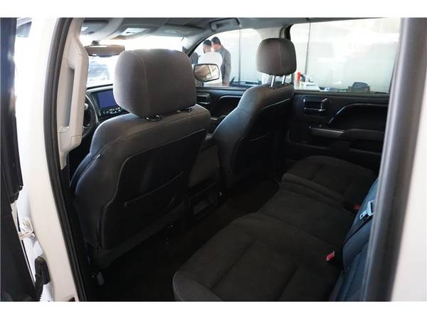 2015 Chevrolet Chevy Silverado 1500 Crew Cab LT Pickup 4D 5 3/4 ft for sale in Sacramento, NV – photo 15