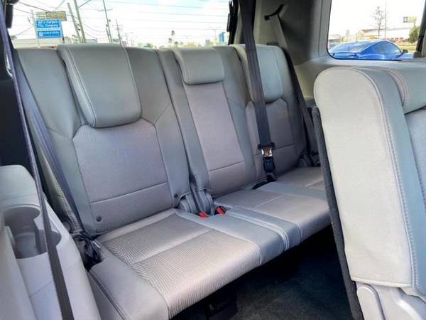 2015 Honda Pilot SE - EVERYBODY RIDES! - - by dealer for sale in Metairie, LA – photo 15