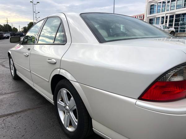 Clean Carfax!! 2006 Lincoln LS! Best-Buy! for sale in Ortonville, MI – photo 10