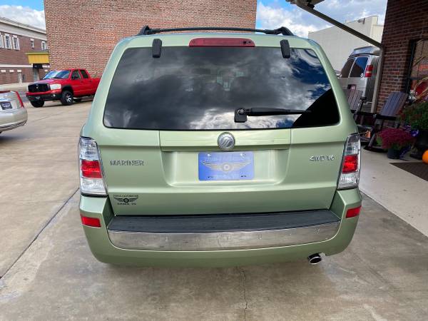 2008 MERCURY MARINER AWD AUTOMATIC POWER SUNROOF JUST SERVICED -... for sale in Erwin, TN – photo 4