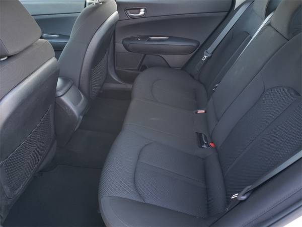 2019 Kia Optima FWD 4D Sedan / Sedan LX for sale in Texarkana, TX – photo 10