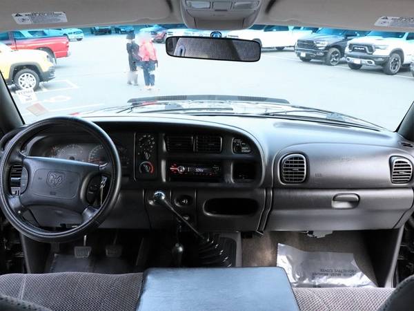 2001 Dodge Ram 2500 Diesel 4x4 4WD Truck SLT Extended Cab for sale in Walla Walla, WA – photo 12