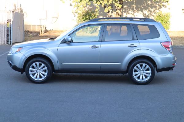 2011 Subaru Forester Premium - MOONROOF / SERVICE RECORDS / LOW... for sale in Beaverton, OR – photo 3