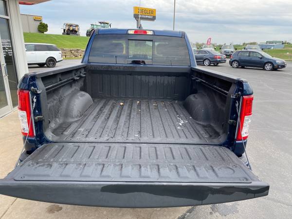 2019 RAM 1500 Big Horn/Lone Star 4x4 Crew Cab 57 Box for sale in Dodgeville, WI – photo 16