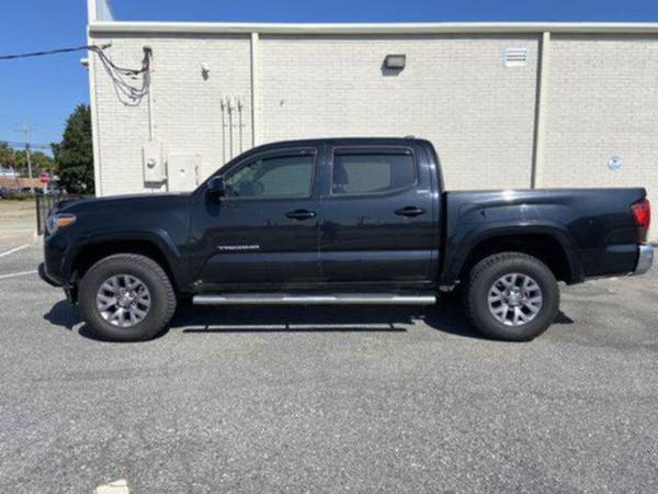 ►►►2018 Toyota Tacoma Double Cab - cars & trucks - by dealer -... for sale in Metairie, LA – photo 4