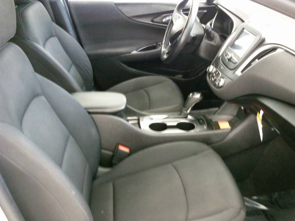 2016 Chevrolet Malibu LS-48k Miles! Well Maintained! Nice Unit! for sale in Silvis, IA – photo 10