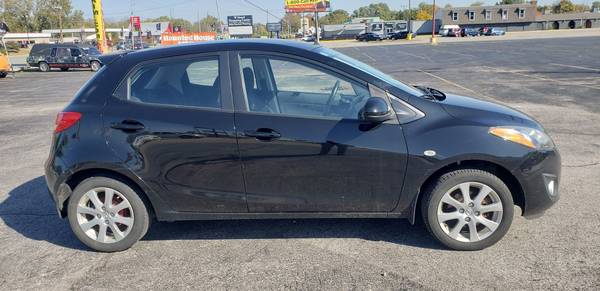 Mazda Mazda2 2011 one owner - cars & trucks - by dealer - vehicle... for sale in Indianapolis, IN – photo 3