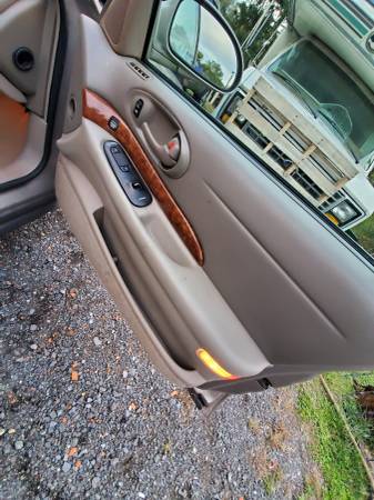 2003 Buick Lesabre Limited Edition for sale in Adamstown, MD – photo 5