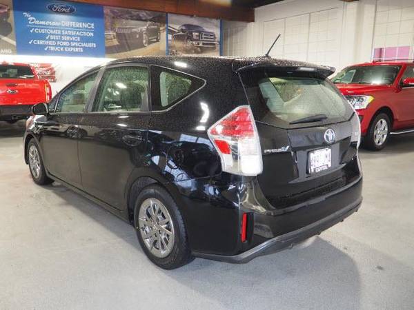 2016 Toyota Prius v **100% Financing Approval is our goal** - cars &... for sale in Beaverton, OR – photo 4