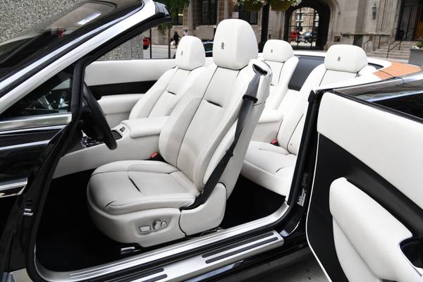2017 ROLLS ROYCE DAWN CONVERTIBLE WARRANTY / MAINTENANCE 4,000 MILES... for sale in Huntington Station, NY – photo 11