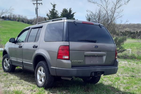 2003 Ford Explorer xlt - - by dealer - vehicle for sale in Linn creek, MO – photo 2