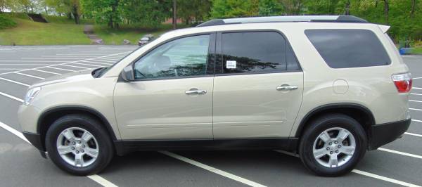 2010 GMC Acadia for sale in Waterbury, CT – photo 5