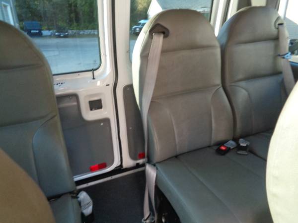 2014 Ford E-250 3/4 Ton Passenger Cargo Van Low Miles 1-Owner Clean... for sale in Hampton Falls, ME – photo 12