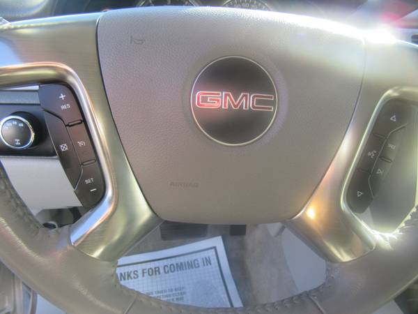 2007 GMC Yukon SLT 4X4 Third Row Only 131K Miles!!! - cars & trucks... for sale in Billings, SD – photo 15
