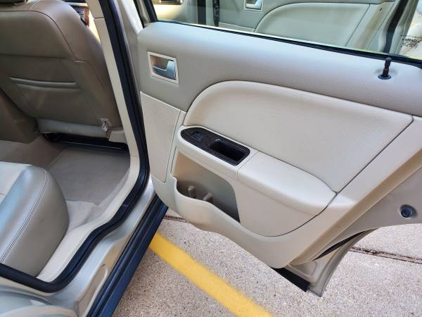 Mercury Montego 2005 one owner excellent shape 5100 obo - cars &... for sale in Mansfield, TX – photo 10