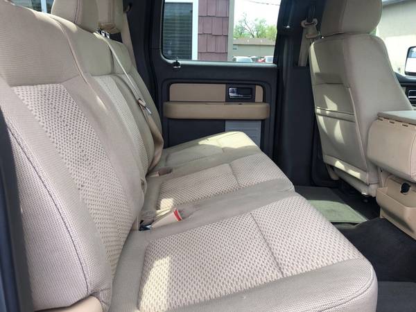 2013 Ford F150 XLT SUPERCREW Pick-Up - - by dealer for sale in Fairview Heights, MO – photo 17