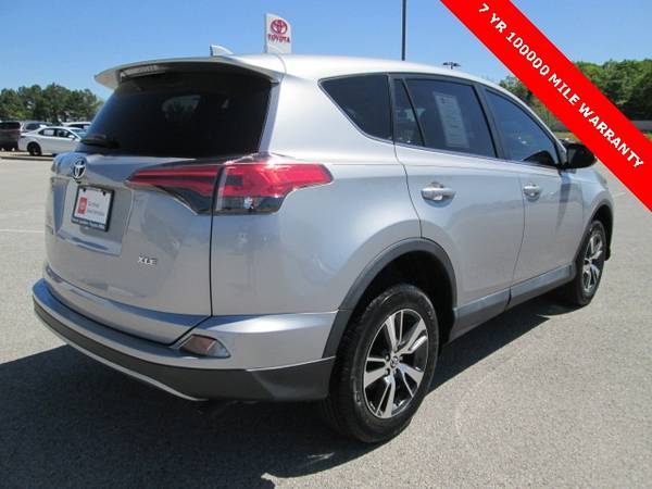 2018 Toyota RAV4 XLE suv Silver - - by dealer for sale in ROGERS, AR – photo 16