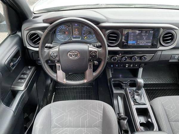2018 Toyota Tacoma Double Cab TRD Sport Pickup 4D 5 ft Family Owned!... for sale in Fremont, NE – photo 9