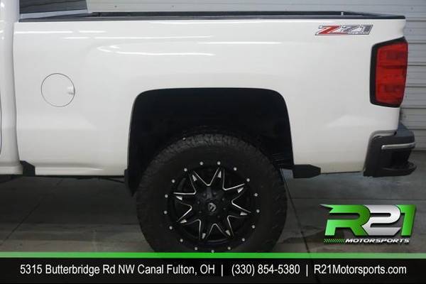 2017 Chevrolet Chevy Silverado 2500HD LT Crew Cab 4WD - INTERNET for sale in Canal Fulton, OH – photo 6