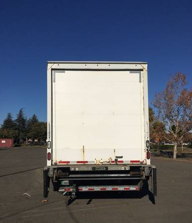 2016 HINO 268A 26' HIGHCUBE BOX TRUCK LIFTGATE **CA CARB COMPLIANT**... for sale in Fairfield, AZ – photo 5